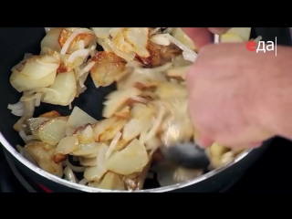 fried potatoes with champignons (ilya lazerson)...